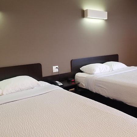 Joys Inn Innisfail, Ab Kültér fotó