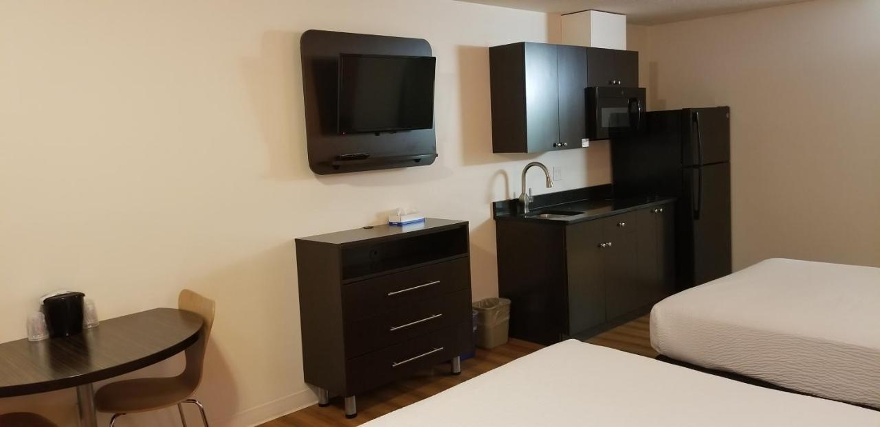 Joys Inn Innisfail, Ab Kültér fotó